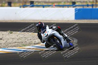media/Jun-07-2025-TrackDaz (Sat) [[4413525952]]/A Group/1pm (Turn 1)/